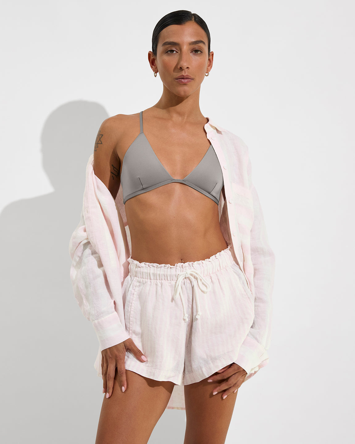 Getaway Short 2.5" - Bungalow Stripe: Delight / Coconut